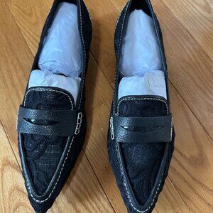 Donald Pliner womens size 9 RENEE black flat loafer slip ons